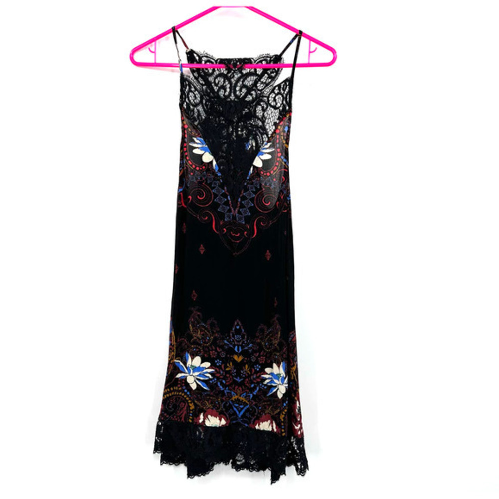 Intimately Free by Free People size XS tank top with lace neck & trim black
